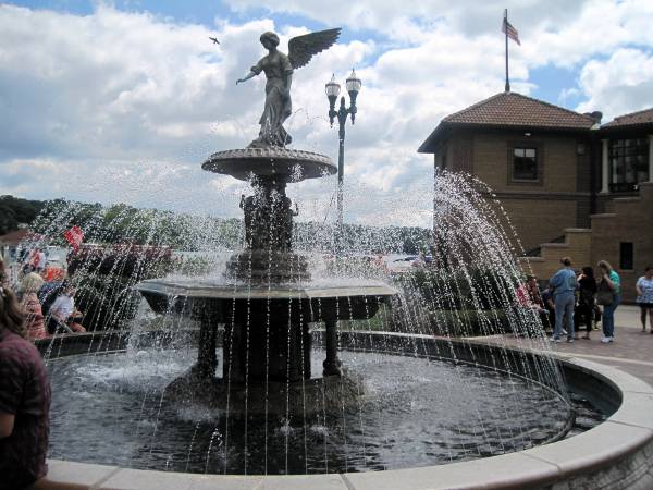 Fountain at The Riviera, Lake Geneva